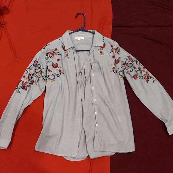 Blouse - Picture 1 of 1